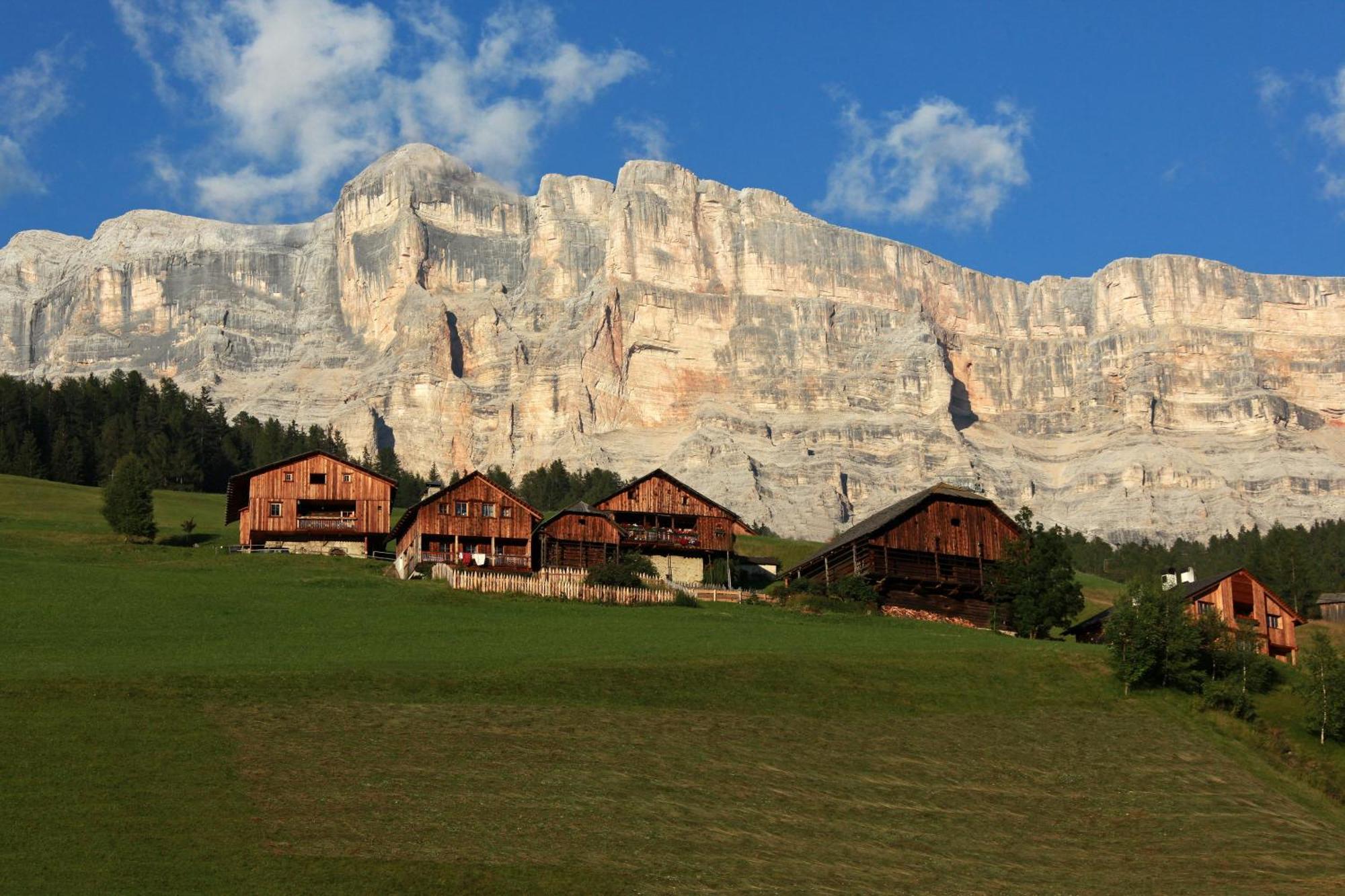 Hotel Bel Sit Corvara In Badia Esterno foto