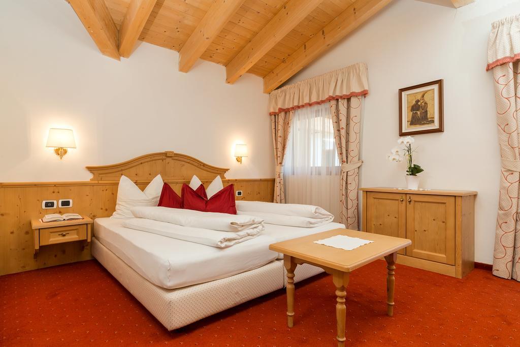 Hotel Bel Sit Corvara In Badia Esterno foto