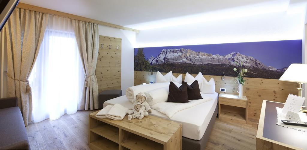 Hotel Bel Sit Corvara In Badia Esterno foto