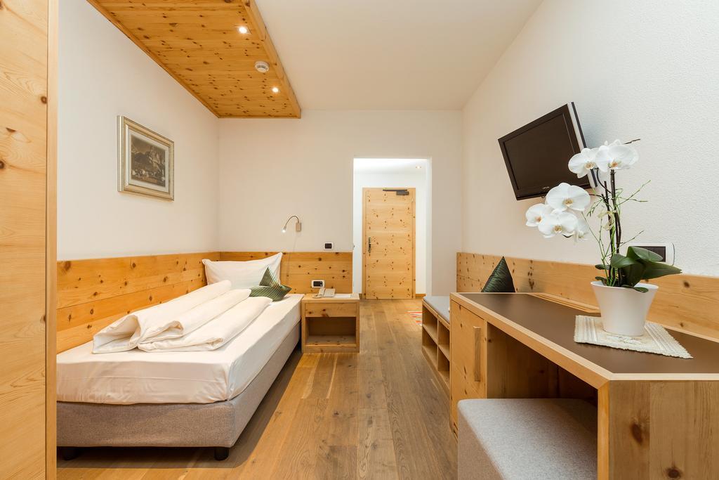 Hotel Bel Sit Corvara In Badia Esterno foto